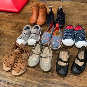 Girls toddlers size 10 shoe lot. Boots Toms sandals flats. Good used condition